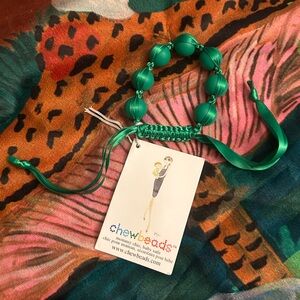 NWT Chewbeads Cornelia Teething Bracelet in Emerald Green